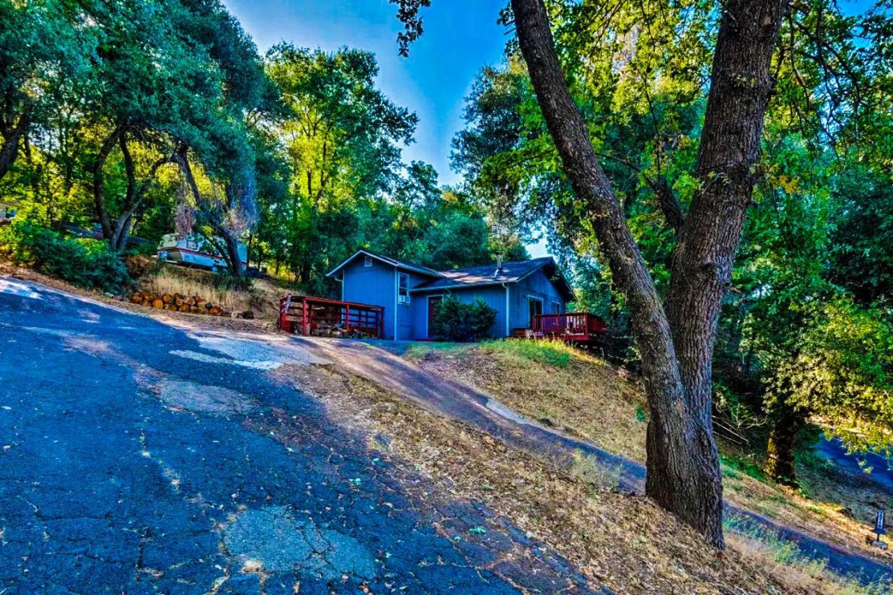 Holiday home New! Cozy & Secluded House W/deck - Near Yosemite!