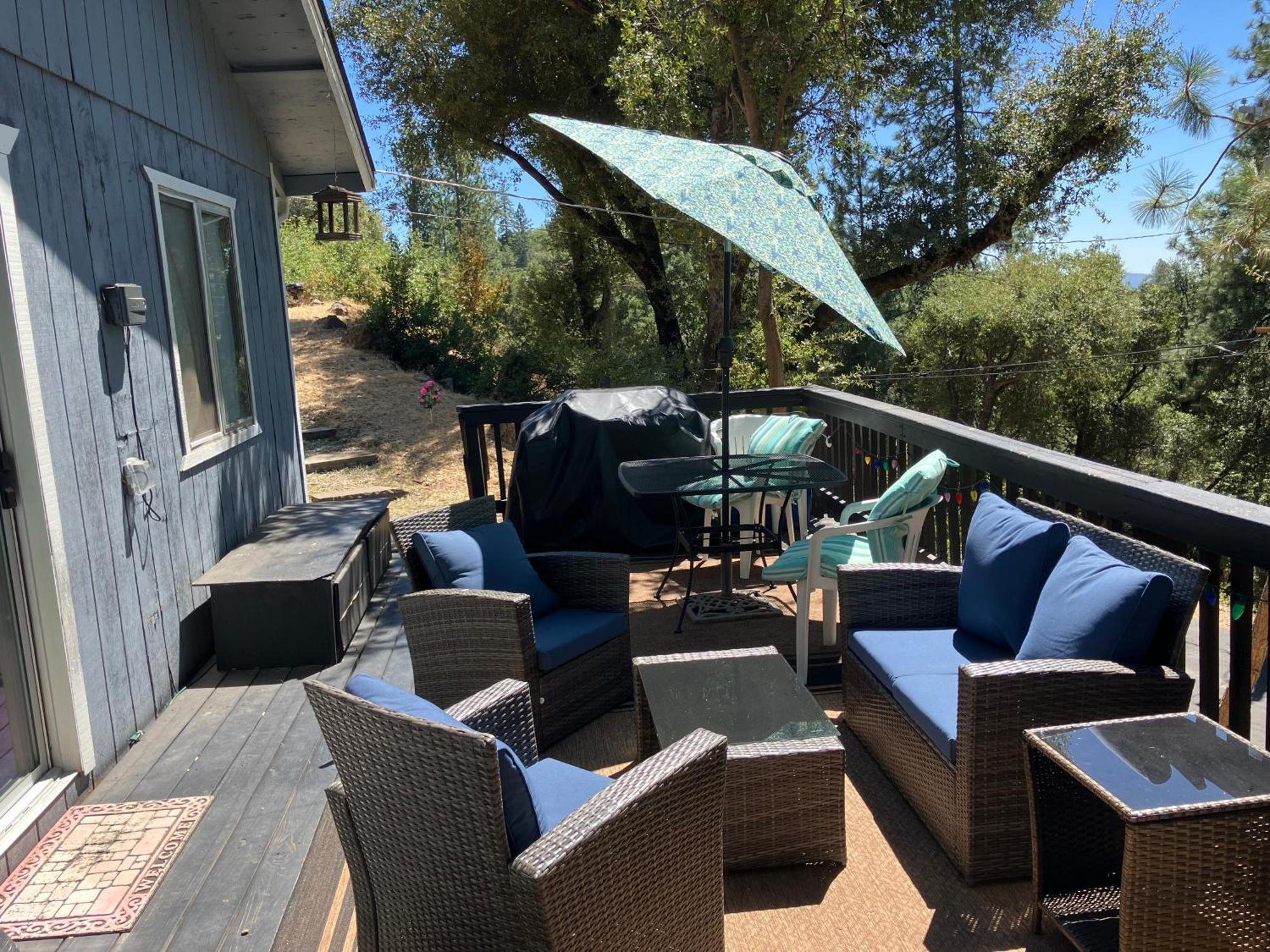 Holiday home New! Cozy & Secluded House W/deck - Near Yosemite!